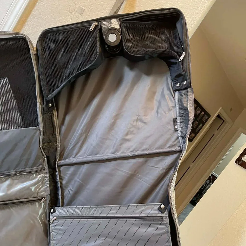 Samsonite tweed folding garment bag